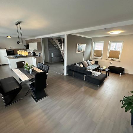 Ferienwohnung Bei Schwarzkopf Nordenham Exterior foto